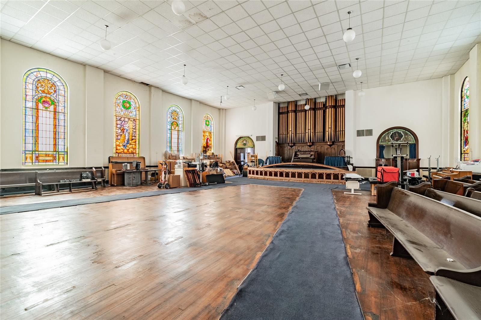 Church Building For Sale in Lakeland, FL - 23,700 sq ft $4,750,000