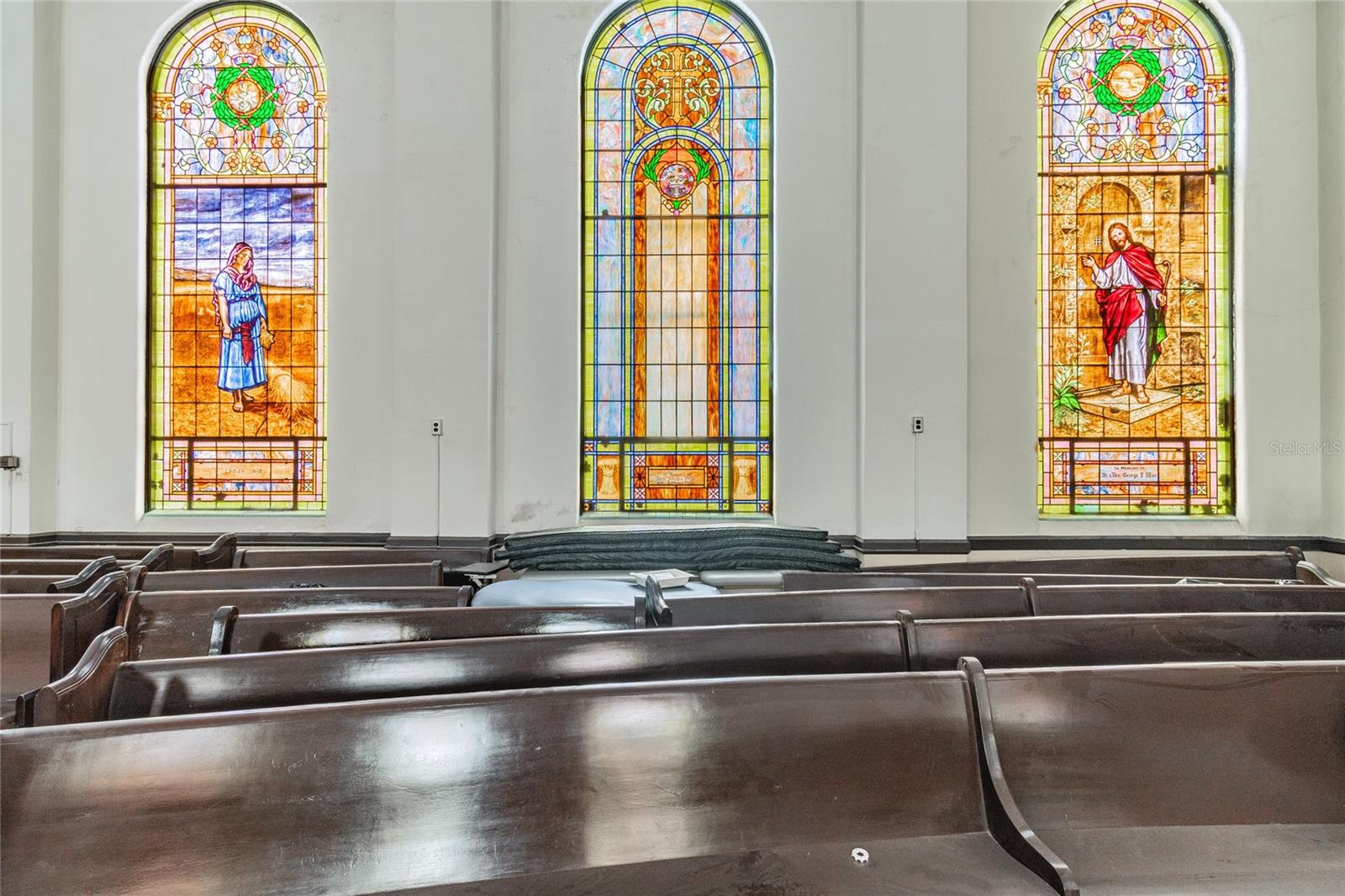 Church Building For Sale in Lakeland, FL - 23,700 sq ft $4,750,000