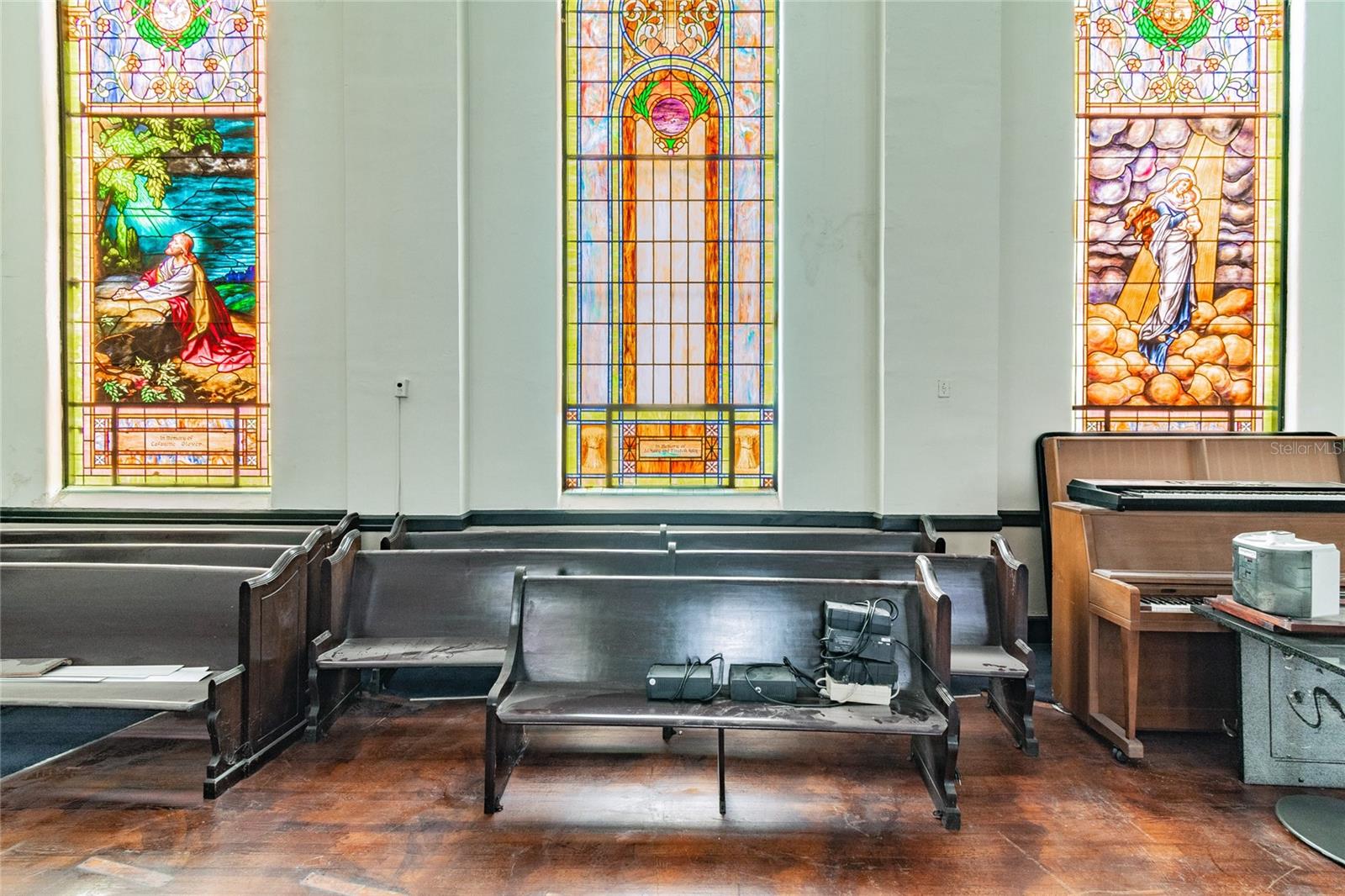 Church Building For Sale in Lakeland, FL - 23,700 sq ft $4,750,000