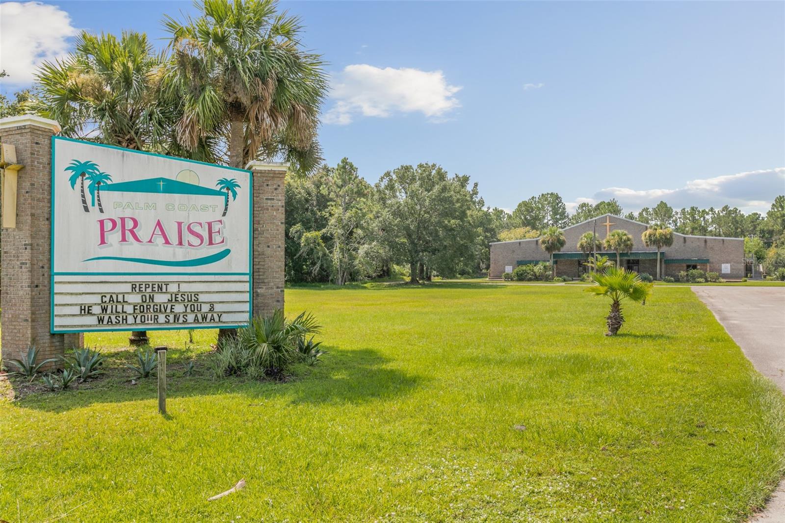 Church and School Building For Sale in Bunnell, FL $3,950,000