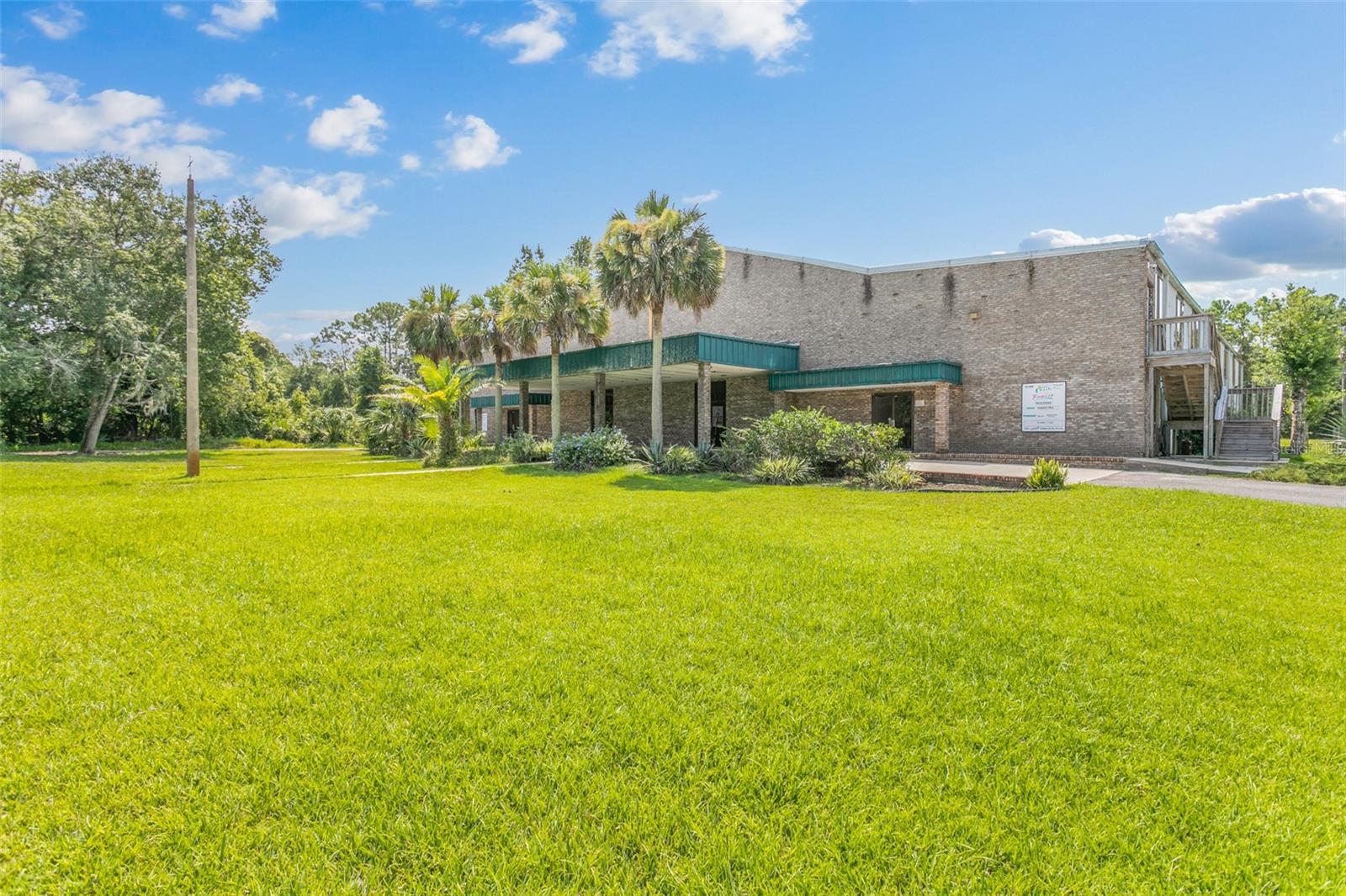 Church and School Building For Sale in Bunnell, FL $3,950,000