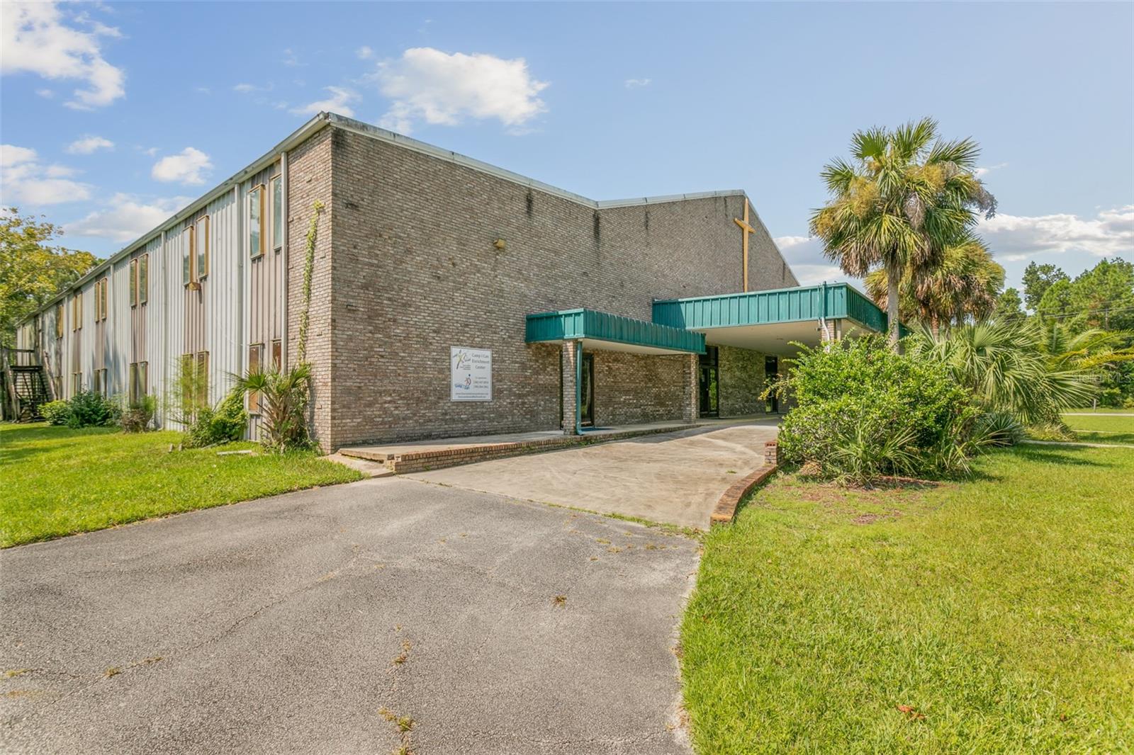 Church and School Building For Sale in Bunnell, FL $3,950,000