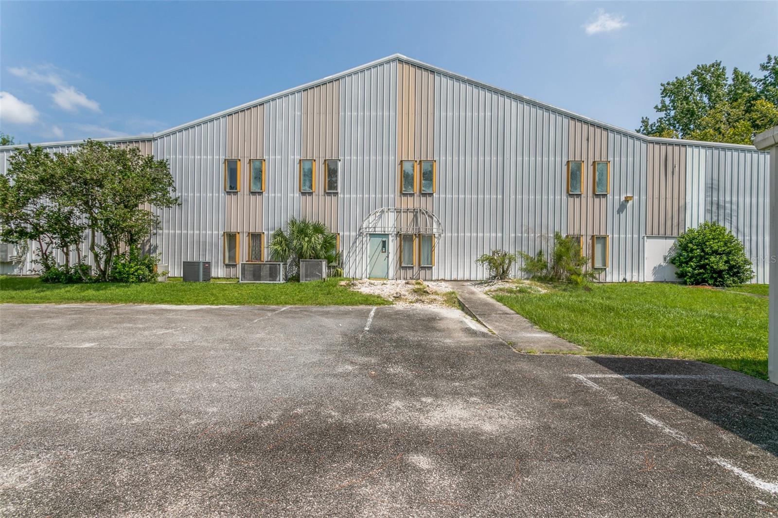 Church and School Building For Sale in Bunnell, FL $3,950,000