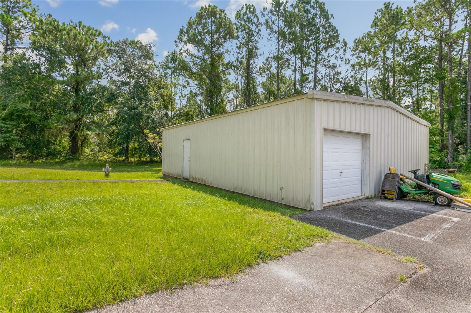 Church and School Building For Sale in Bunnell, FL $3,950,000