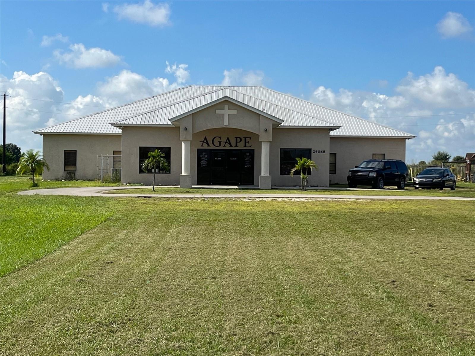 Church Building For Sale In Moore Haven, FL - 20,000+ Sq Ft $3,300,000