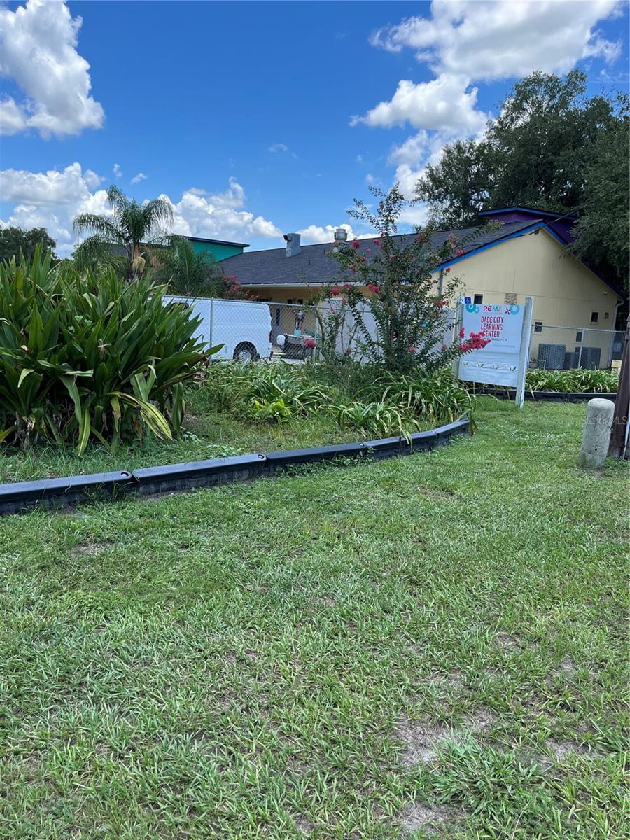 Building For Day Care Center For Sale in Dade City, FL $1,025,000