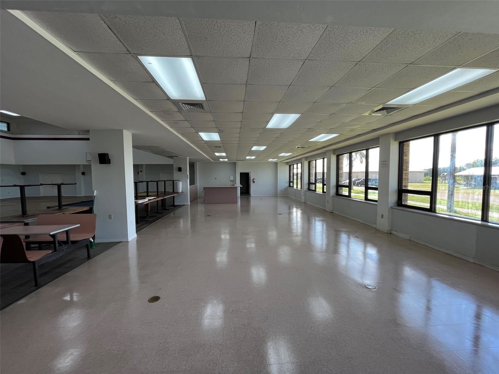 2 Large Commercial Buildings for Church or School in Moore Haven, FL - 20,000 sq ft space $3,300,000 2 Large Commercial Buildings for Church or School in Moore Haven, FL - 20,000 sq ft space $3,300,000