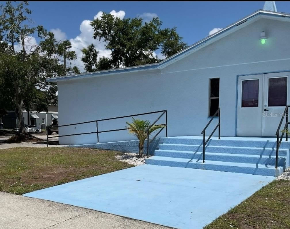 Church Building For Sale in St.Pete, FL $530,000 Church Building For Sale in St.Pete, FL $530,000